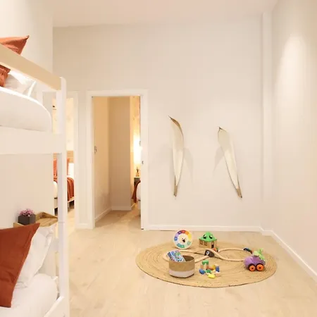 Florit Flats - The Maritim Serreria Suites Гостевой дом