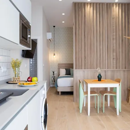 Florit Flats - The Maritim Serreria Suites Гостевой дом