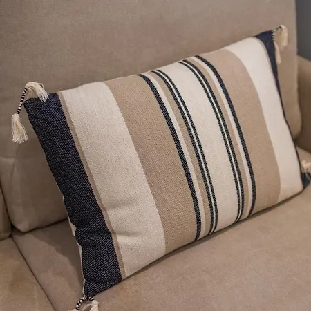 بيت ضيافة Florit Flats - The Serreria